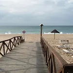 By The Da Areia Branca Lourinhã